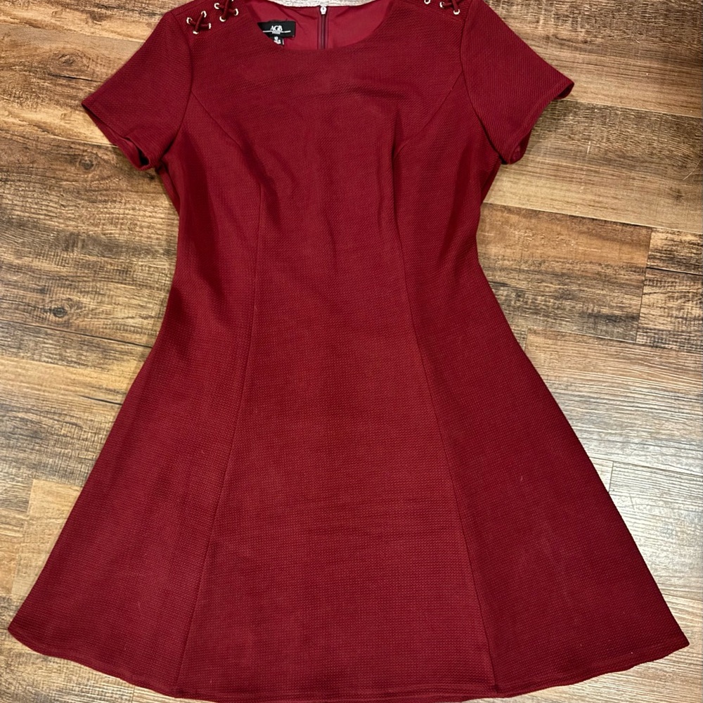 AGB Fit And Flare Dress Women’s 12 Burgundy Silver Accents Short Sleeve